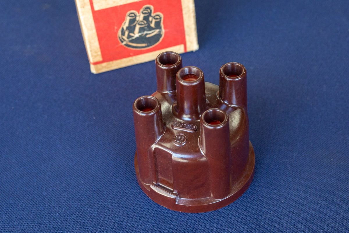 NOS BOSCH ディストリビューターキャップ for 36hp – GARAGE VINTAGE