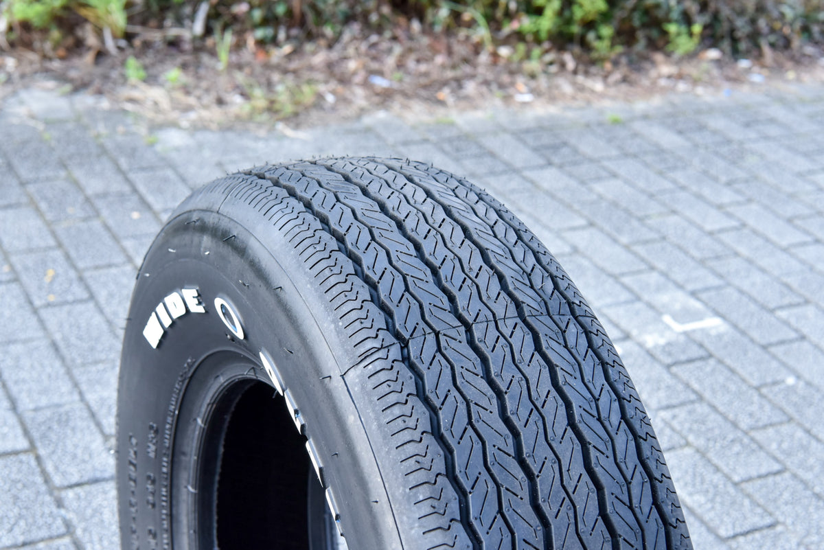 Firestone WIDE OVAL RWL FR70-15 – GARAGE VINTAGE