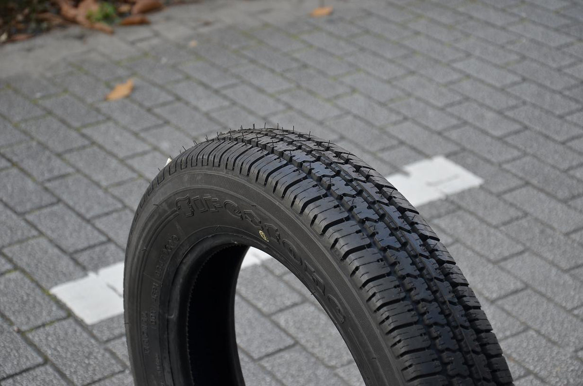 Firestone F560 135R15