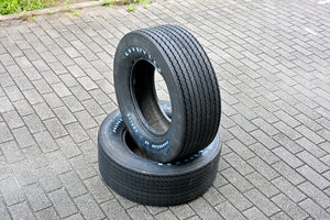 Goodyear Polyglas GT RWL E/S G60-15