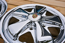 画像をギャラリービューアに読み込む, 【GARAGE VINTAGEオリジナル】911 Style Wheel Set "King Crab"(ショークォリティークローム) 15inch x 4.5J W/センターキャップ