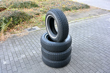 画像をギャラリービューアに読み込む, Michelin XVS &quot;20mm&quot; Whitewall 235/70HR15