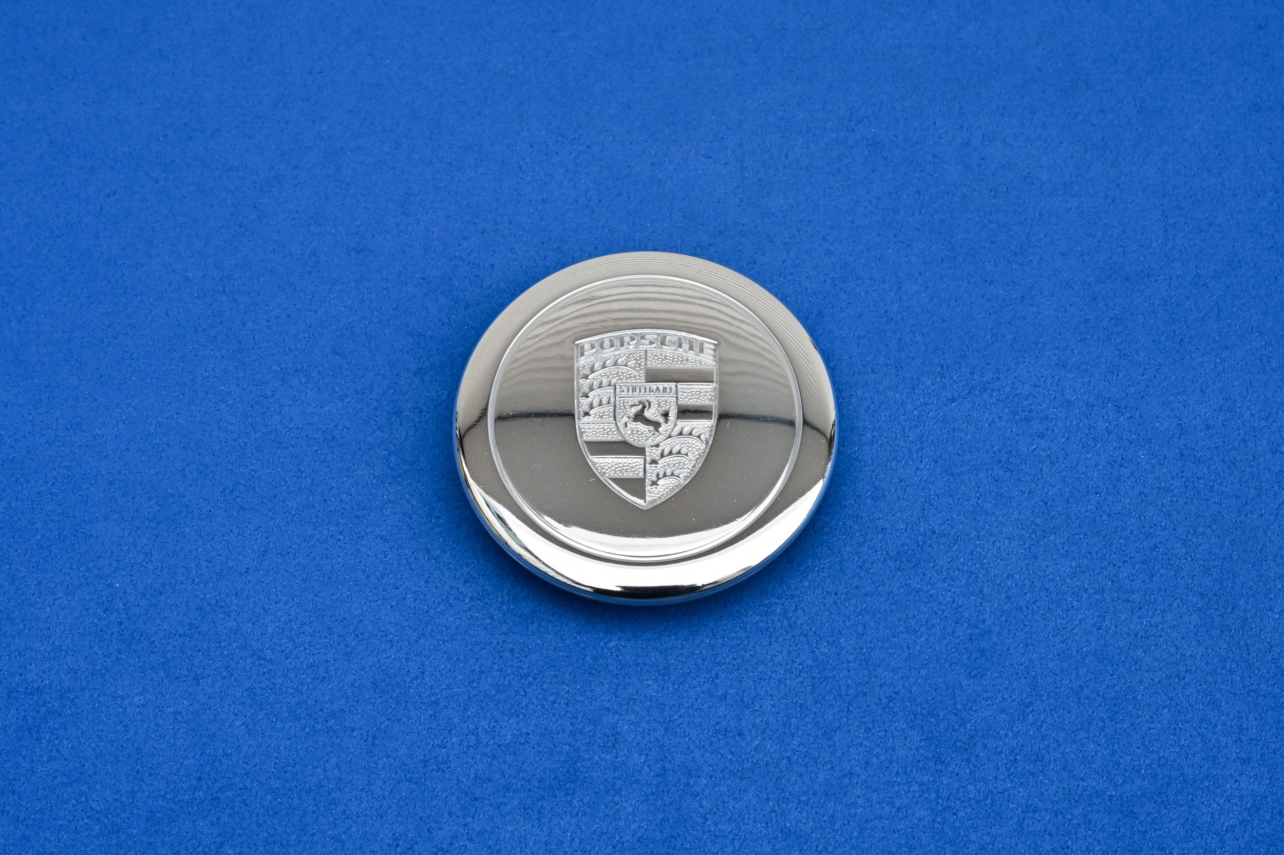 ポルシェ純正センターキャップ (フルポリッシュ済み) 66mm – GARAGE