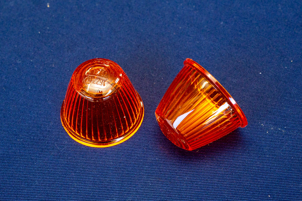 NOSフロントウインカーレンズ for K.Ghia '59-'64