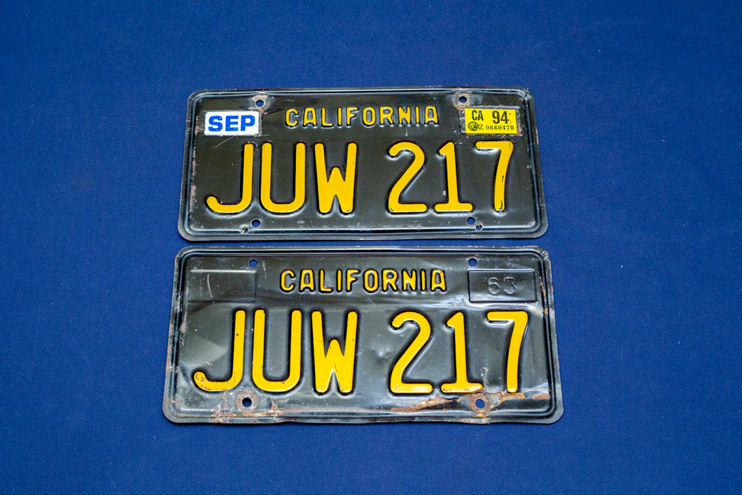 California ライセンスプレート・ペア　JUW 217