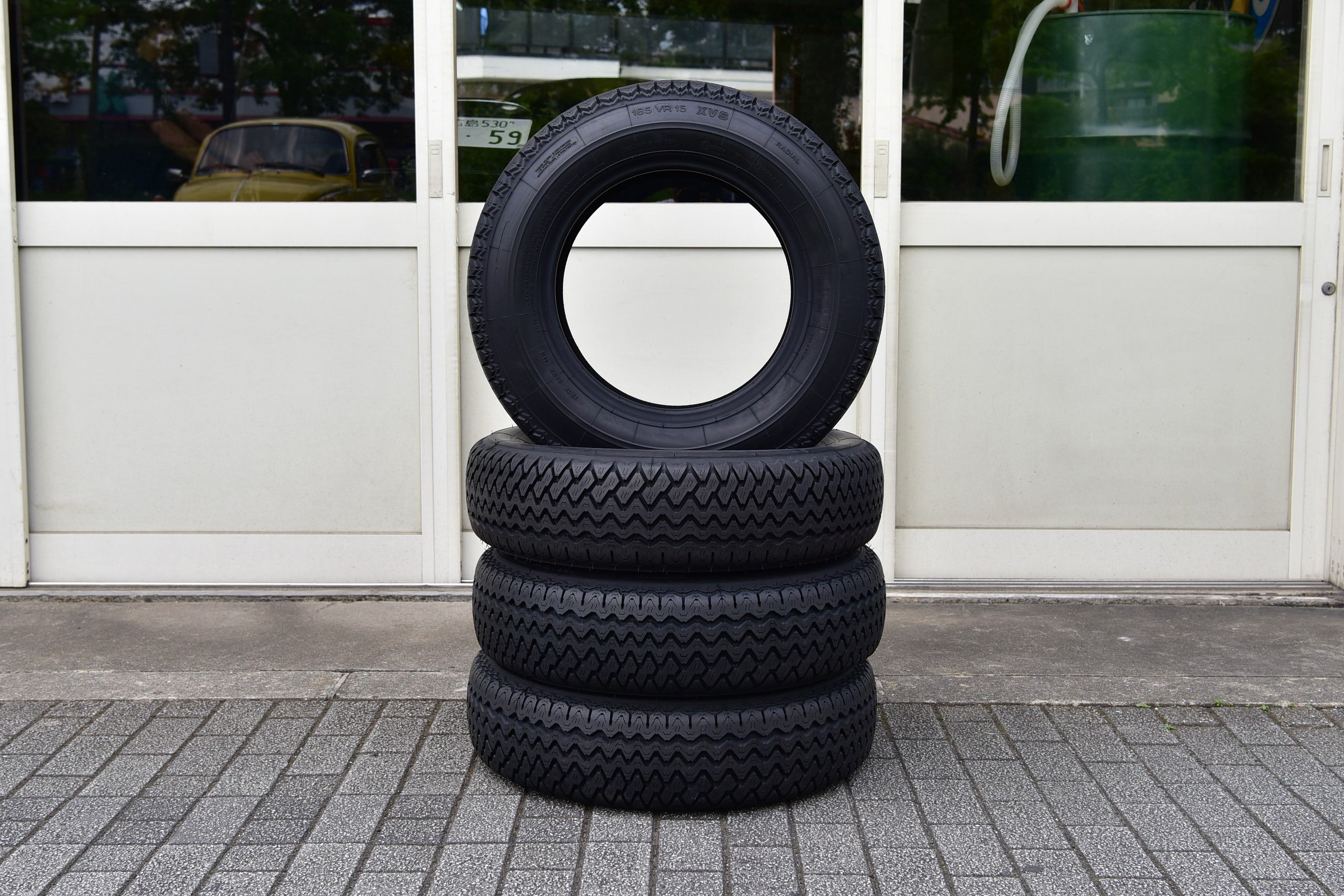 Michelin XVS 185VR15 – GARAGE VINTAGE