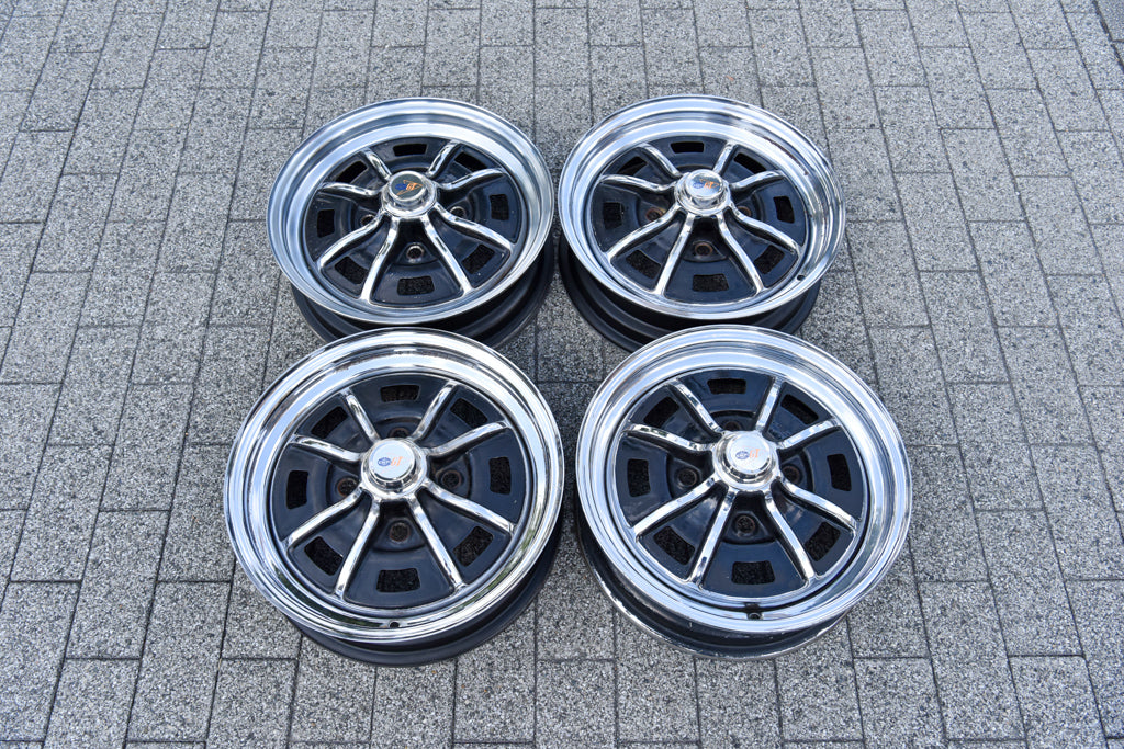 EMPI エンピ 8スポーク 社外ホイール 15インチ 4本 5.5J4HPCD130約+27 旧車 希少 VW 空冷ビートル等　(VHD67) クレジットカード QR決済可能 EMPI GTタイプ 8スポークホイール 4穴用 スーパーポリッシュ 15×5.5